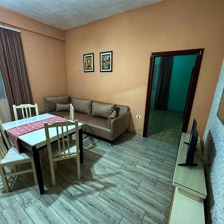 Hotel Dragoi Velipojë エクステリア 写真